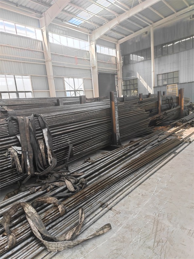 大理45#精密无缝钢管