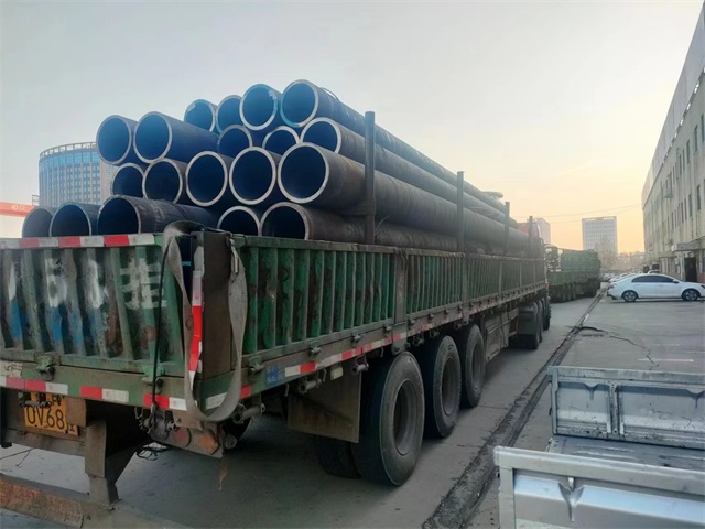 大理45#结构无缝钢管